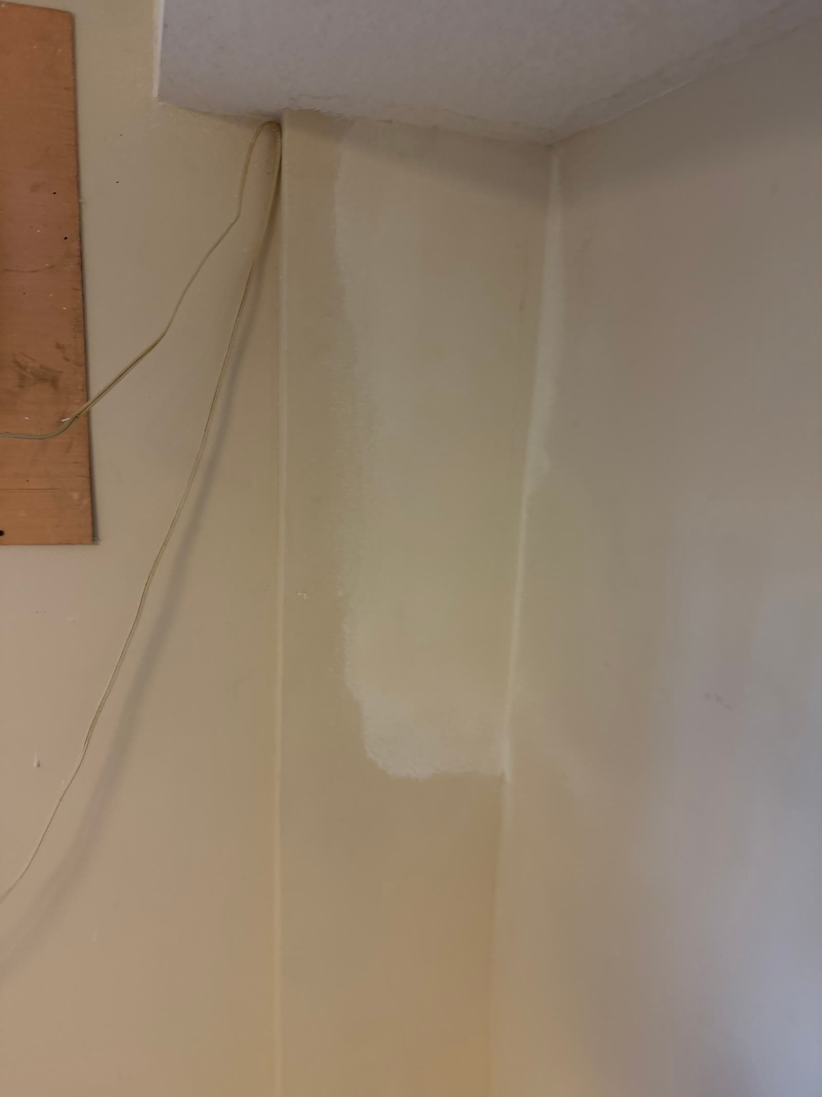Repaired ceiling edge and textured wall after repiping in Melbourne FL
